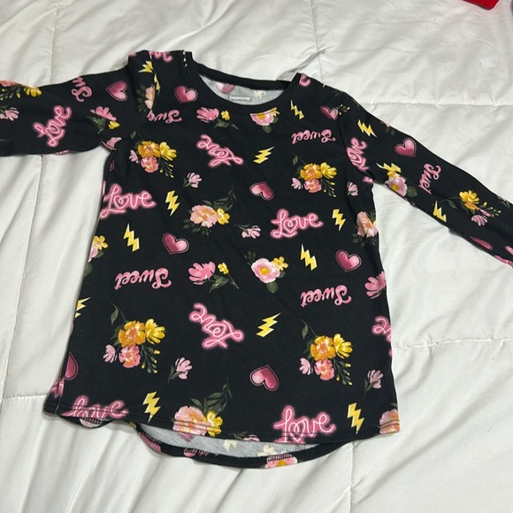 Graphic toddler shirt! - Picture 1 of 2